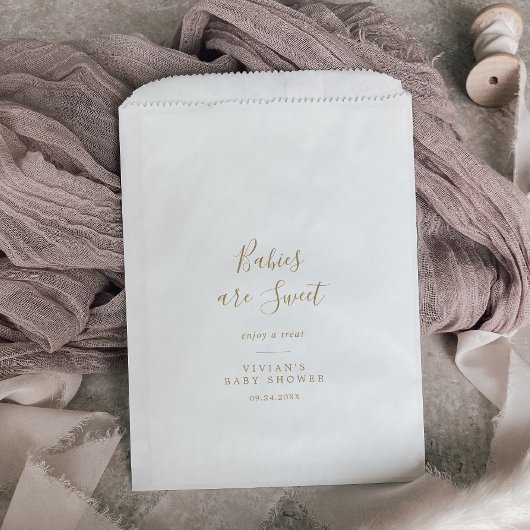 Minimalistisch goudbaby's met een Baby shower Bedankzakje