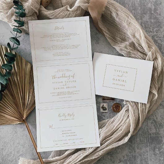 Minimalistisch goudfotoweddenschap drieluik uitnodiging