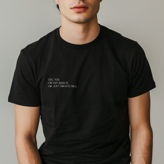 Minimalistisch grappig citaat "Ik ben er niet over T-shirt