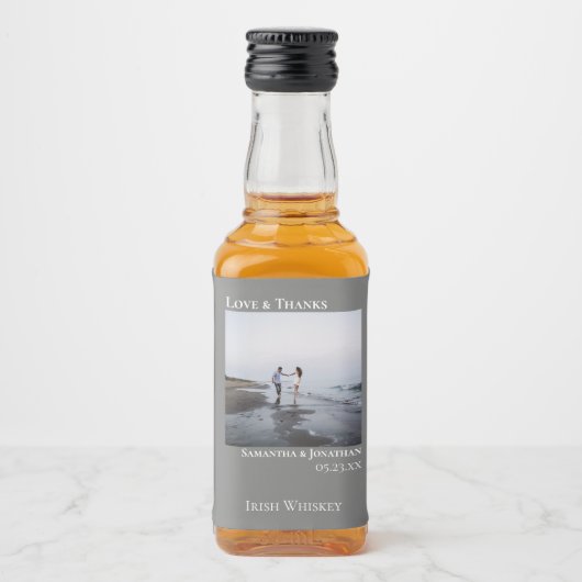 Minimalistisch grijs bruiloft Foto's & Bedankt Min Likeurfles Etiket (Voorkant)