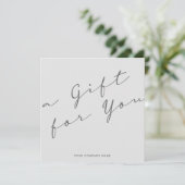 Minimalistisch grijs cadeaubon Visitekaartje (Staand voorkant)