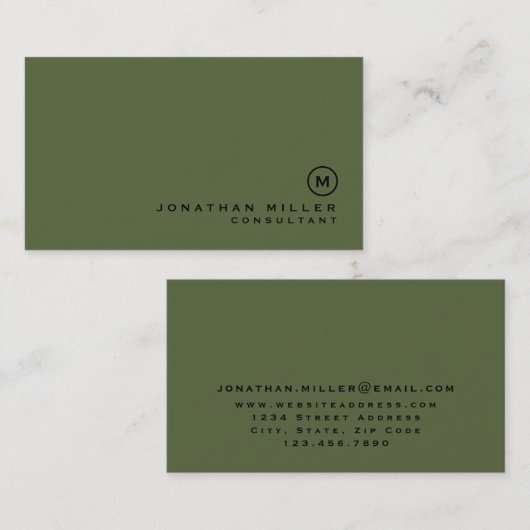 Minimalistisch groen olive-monogram visitekaartje (Voorkant / Achterkant)