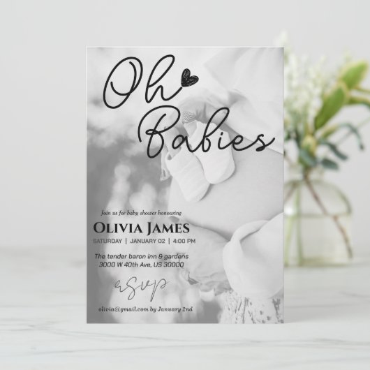 Minimalistisch handgeschreven baby shower met twee kaart (Staand voorkant)