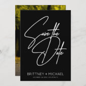 Minimalistisch handschrift met briefterend zwart save the date (Voorkant / Achterkant)