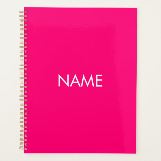 Minimalistisch hot pink custom jaar tekst monogram planner (Voorkant)