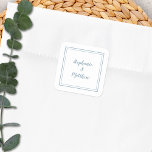 Minimalistisch huwelijk Modern Dank je Dusty Blue Vierkante Sticker<br><div class="desc">Het moderne minimalistische en chic Wedding-ontwerp is uitgerust met de namen van bride & groom in een modern design met een dubbele rand in stoffig blauw op een witte achtergrond. Het moderne ontwerp is eenvoudig en knap. Pas trouwdetails met uw namen in blauw manuscript aan. Ben zeker om de verbinding...</div>