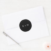 Minimalistisch huwelijksmonogram ronde sticker (Envelop)