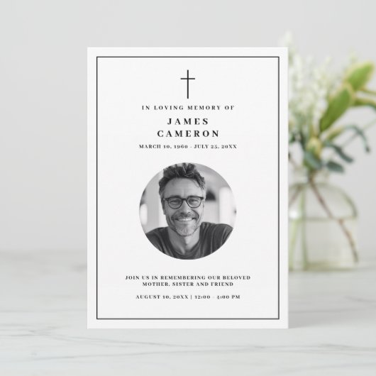 Minimalistisch In liefdevolle herinnering Begrafen Kaart (Staand voorkant)