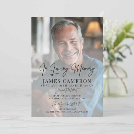 Minimalistisch in liefdevolle herinnering begrafen kaart (Staand voorkant)