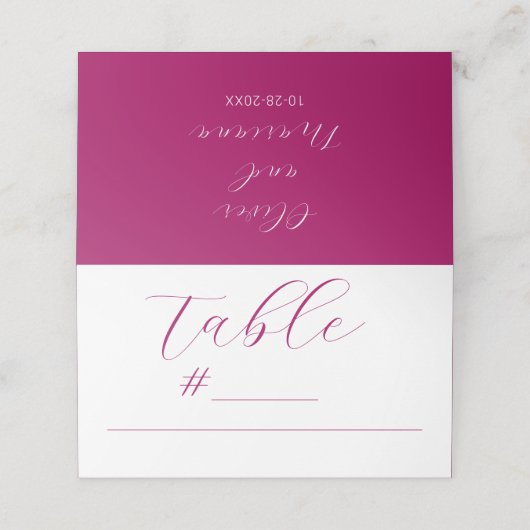 Minimalistisch kalligrafiescript Magenta Wedding P Plaatskaartje (Buitenkant ongevouwen)