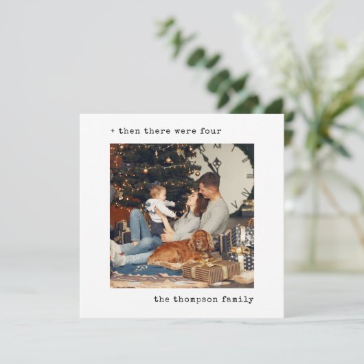 Minimalistisch kerstfeest toen waren er vier gezin feestdagenkaart (Staand voorkant)