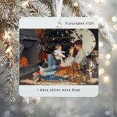 Minimalistisch kerstfeest toen waren er vier gezin metalen ornament