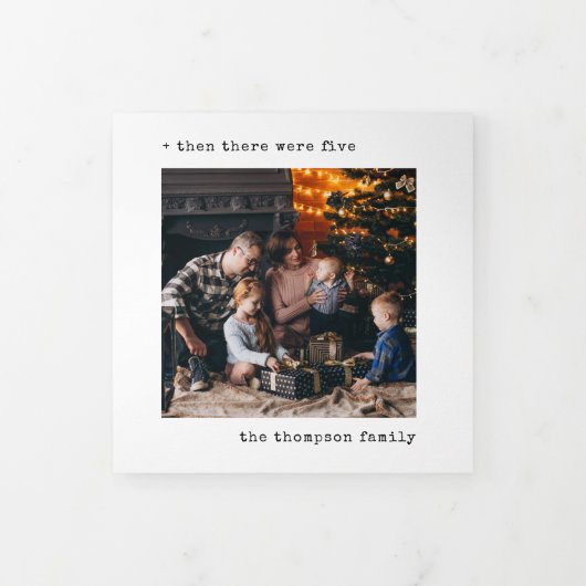 Minimalistisch kerstfeest toen waren er vijf gezin drieluik wenskaart (Cover)