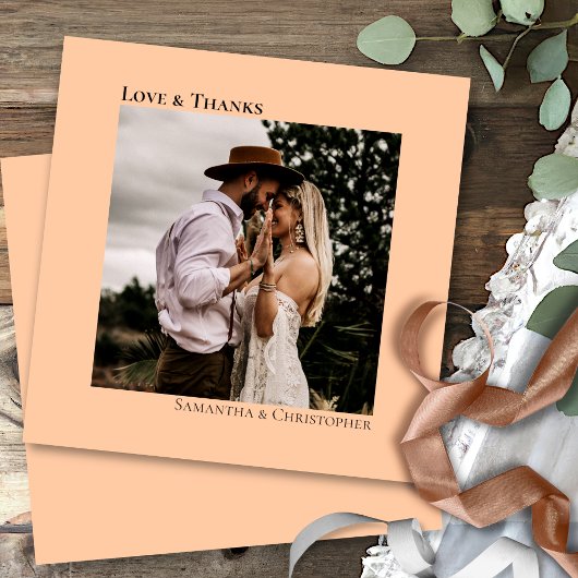 Minimalistisch koraalpeach Simple Weduwfoto Love & Bedankkaart
