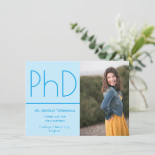 Minimalistisch lichtblauw foto PhD-graad Aankondiging
