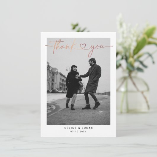 Minimalistisch liefdeshartsscript bruiloft foto bedankkaart (Staand voorkant)