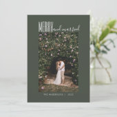 Minimalistisch liefdeshuwelijk foto donkergroen feestdagenkaart (Staand voorkant)