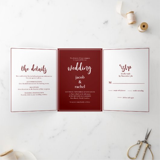 Minimalistisch Manuscript Burgundy Dark Red Weddin Drieluik Uitnodiging (Binnen)