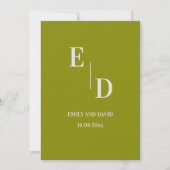 Minimalistisch modern elegant groen monogram huwel save the date (Voorkant)