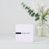Minimalistisch Modern Elegant Magnolia & Black Vierkante Visitekaartje (Staand voorkant)