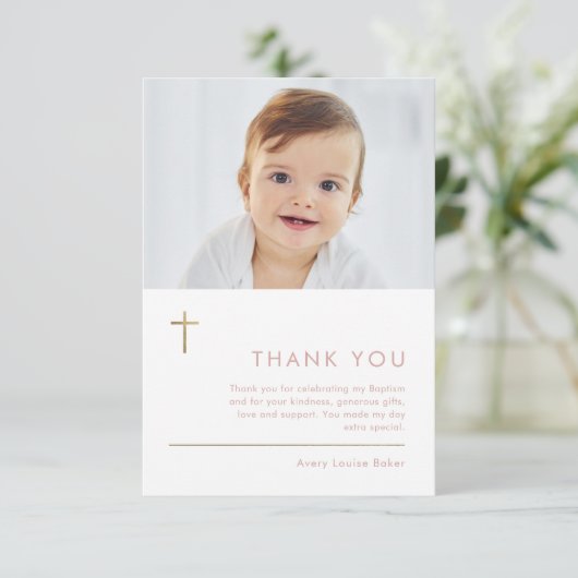 Minimalistisch modern Gold Cross Photo Baptisme Bedankkaart (Staand voorkant)