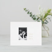 Minimalistisch Modern Gold Foil Photo Save the Dat Folie Uitnodiging Briefkaart (Staand Voorkant)
