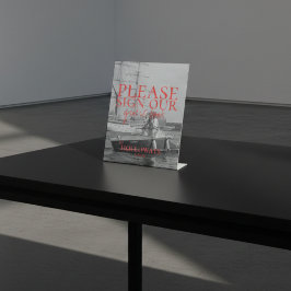 Minimalistisch modern handgeschreven gastenboek bo reclamebord met voetstuk