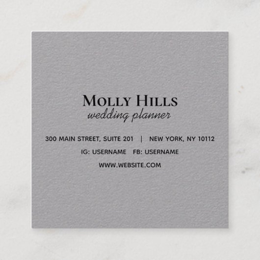 Minimalistisch modern Initiaal Monogram Kraft Vierkante Visitekaartje (Achterkant)