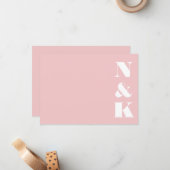 Minimalistisch Modern Monogram Blush Roze Bruiloft Notitiekaartje (Voorkant / Achterkant in situ)