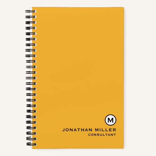 Minimalistisch modern monogram geel notitieboek (Voorkant)