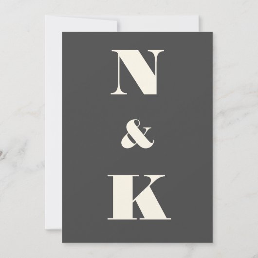 Minimalistisch modern monogram zwart en wit huweli kaart (Voorkant)