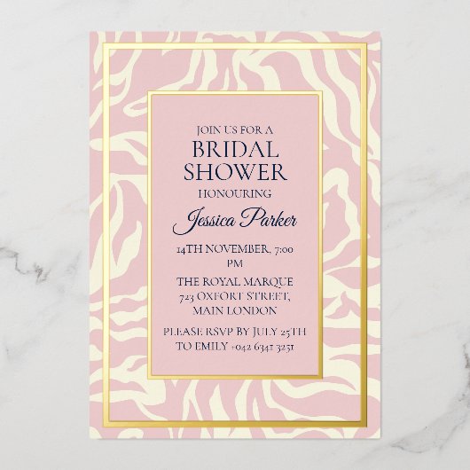 Minimalistisch modern pastelroze Vrijgezellenfeest Folie Uitnodiging (Voorkant)