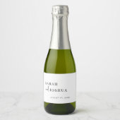 Minimalistisch modern script zwart-wit huwelijk sparkling wijnetiket (Voorkant)