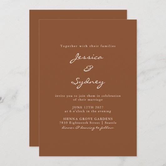 Minimalistisch modern Sienna Brown Script Wedding Kaart (Voorkant / Achterkant)