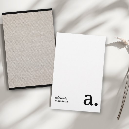 Minimalistisch Monogram Beige Faux Linnen Initiaal Briefpapier