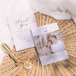Minimalistisch Monogram Elegante Fotobruiloft Bedankkaart<br><div class="desc">Een elegante foto bedankkaart die overeenkomt met ons Minimalistische Monogram Photo Formal Wedding collectie. Dit ontwerp is voorzien van een aangepaste bruiloft monogram aan de bovenkant van de kaart. Het monogram combineert de initialen van de namen van het paar met een rustieke handgetekende bladtakillustratie. Op de achterkant van de kaart...</div>