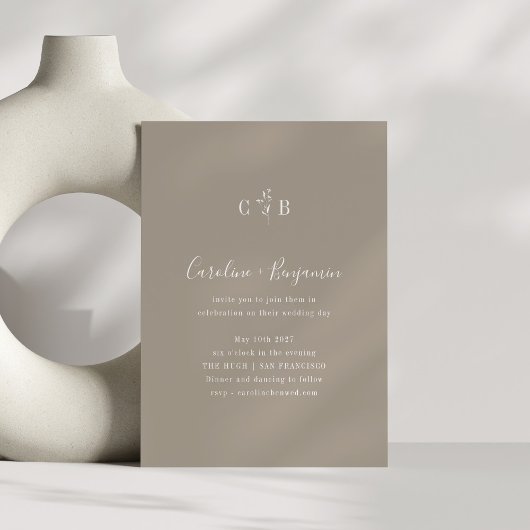Minimalistisch monogram Floral Taupe Brown Wedding Kaart