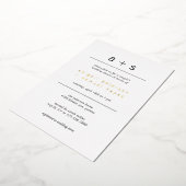 Minimalistisch monogram foto-bruiloft Gold Gold Folie Uitnodiging (Gedraaid)