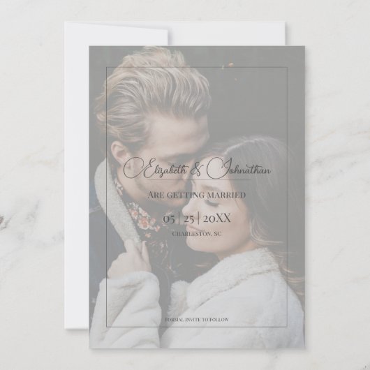 Minimalistisch monogram foto save the date (Achterkant)