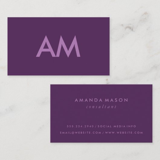 Minimalistisch monogram lavendel paarse achtergron visitekaartje (Voorkant / Achterkant)