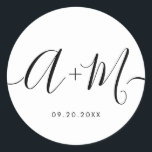 Minimalistisch Monogram Script Aangepaste trouwdat Ronde Sticker<br><div class="desc">Verhoog uw trouwgegevens met de Minimalist Monogram Script Custom Wedding Date Sticker. Deze elegante en gepersonaliseerde sticker voegt een vleugje verfijning toe aan uw huwelijksbriefpapier, zodat u uw monogram en trouwdatum op een eenvoudige maar impactvolle manier kunt laten zien. De sticker heeft een minimalistisch scriptontwerp dat tijdloze elegantie uitstraalt. Uw...</div>