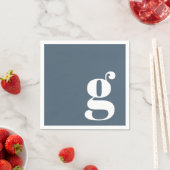 Minimalistisch Monogrammed-Initiaal in Dusty Dark  Servet (Insitu)