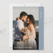 Minimalistisch mosterdblauw met foto-monogram brui save the date (Voorkant)