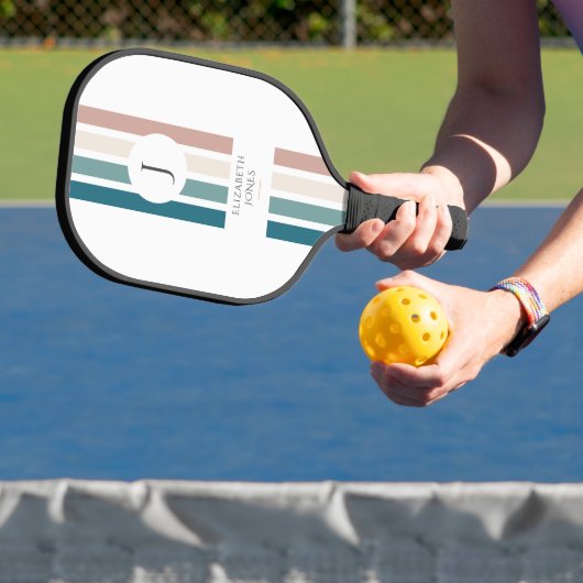 Minimalistisch ontwerp in pastelkleuren pickleball paddle (Insitu)