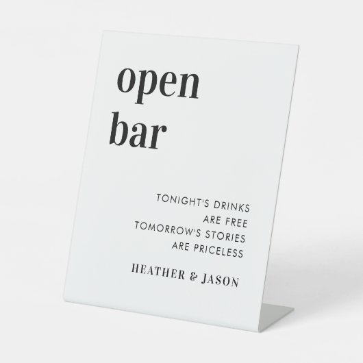 Minimalistisch open bold Weddenschap Reclamebord Met Voetstuk (Voorkant)