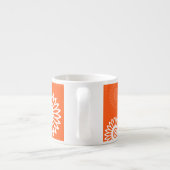 Minimalistisch oranje madeliefjes bloempatroon espresso kop (Achterkant)