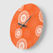 Minimalistisch oranje madeliefjes bloempatroon grote klok (Hoek)