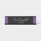 Minimalistisch paars en zwart bureau naambordje (Voorkant)