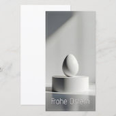 Minimalistisch Pasen ei op modern podium (Voorkant / Achterkant)