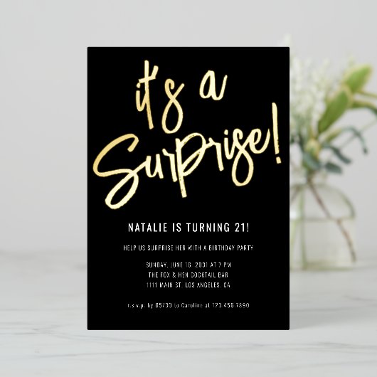 Minimalistisch penseelschrift zwart goud 21e verja folie uitnodiging (Staand Voorkant)